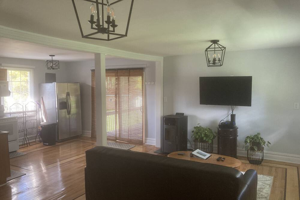Photo of Bedroom in Monticello