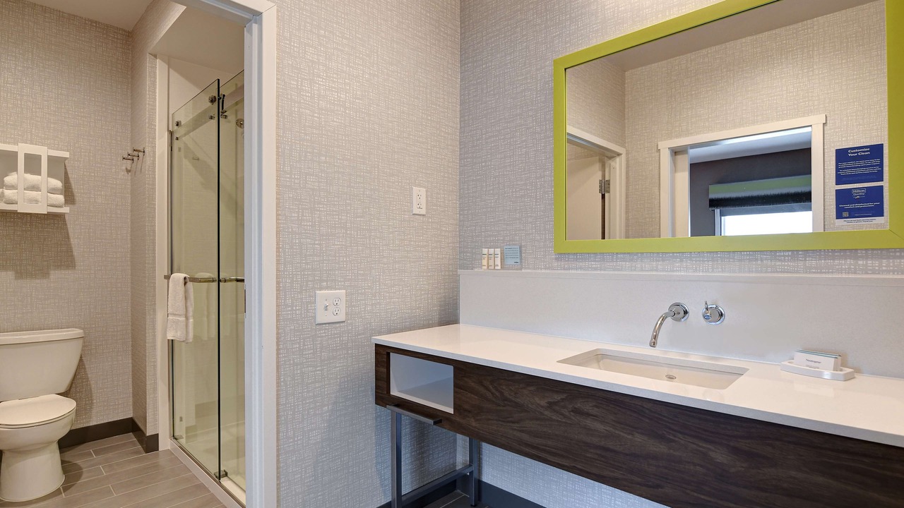 Photo of Bathroom in Canal Winchester