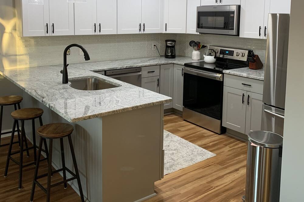 Photo of Kitchen in Kelleys Island