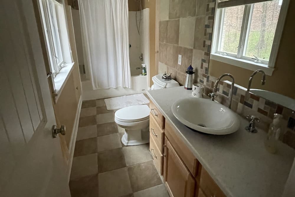 Photo of Bathroom in Erie