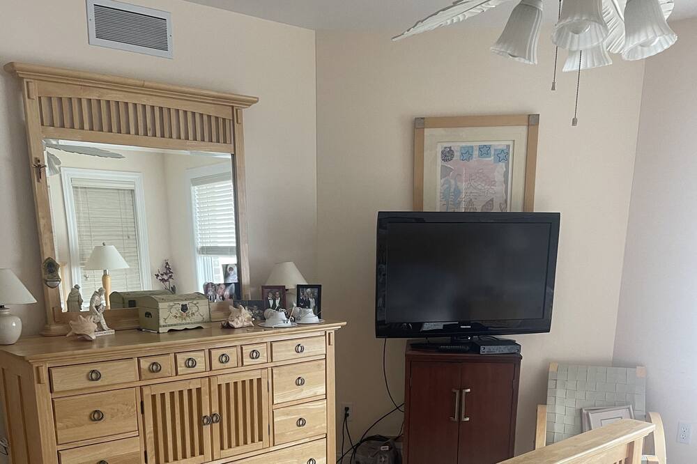 Photo of Bedroom in Erie