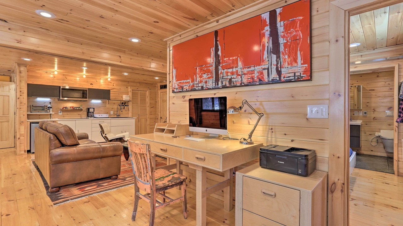 Photo of Livingroom in Downsville