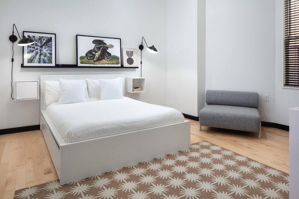 Photo of Bedroom in University City