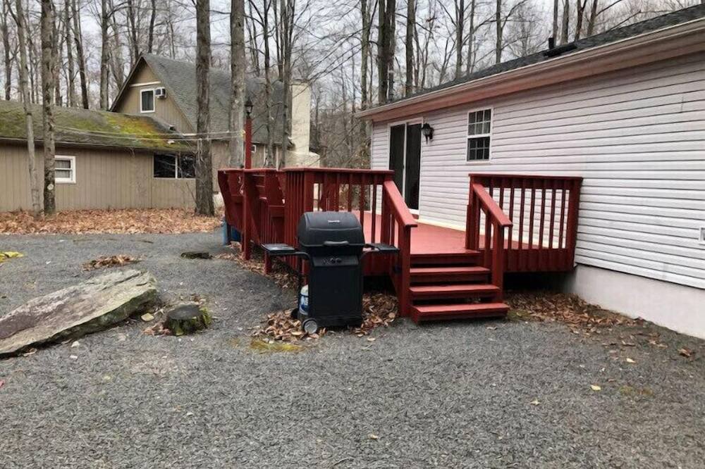 Photo of Outdoor in Thornhurst