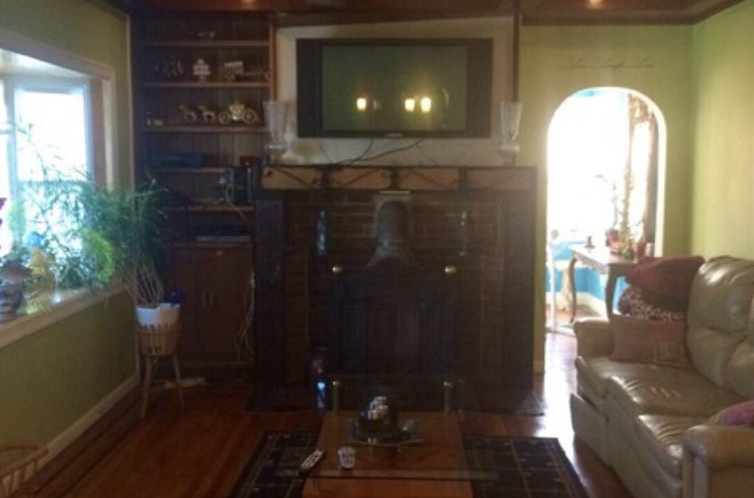 Photo of Livingroom in Hillside
