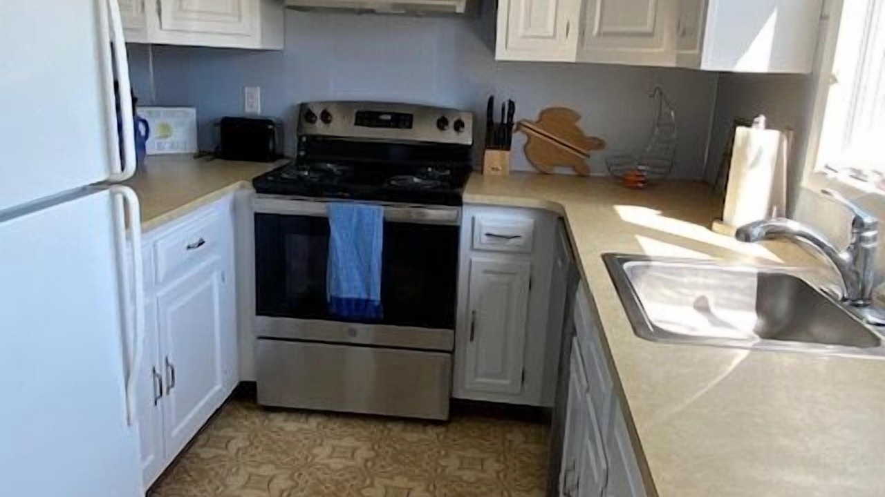 Photo of Kitchen in Townsend's Inlet