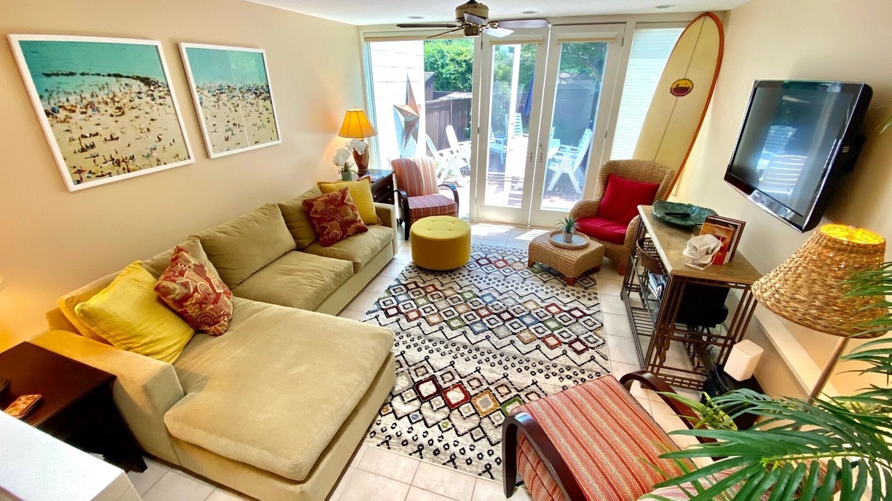 Photo of Livingroom in North Shores