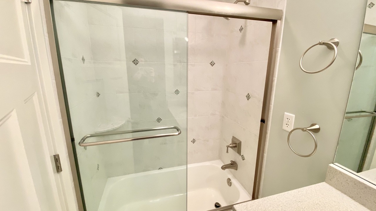 Photo of Bathroom in North Shores