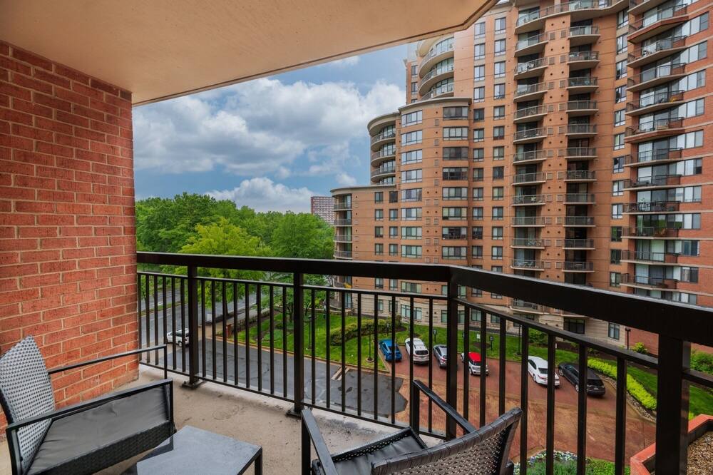 Photo of Patio Balcony in Crystal City