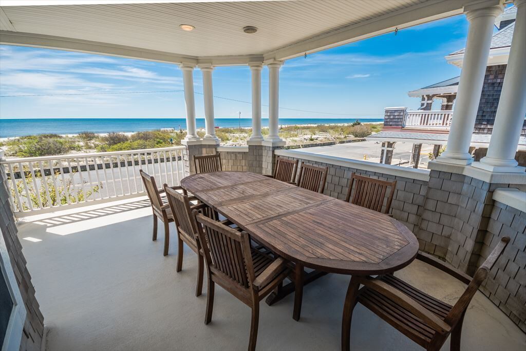 Photo of Outdoor in Admiral Estates