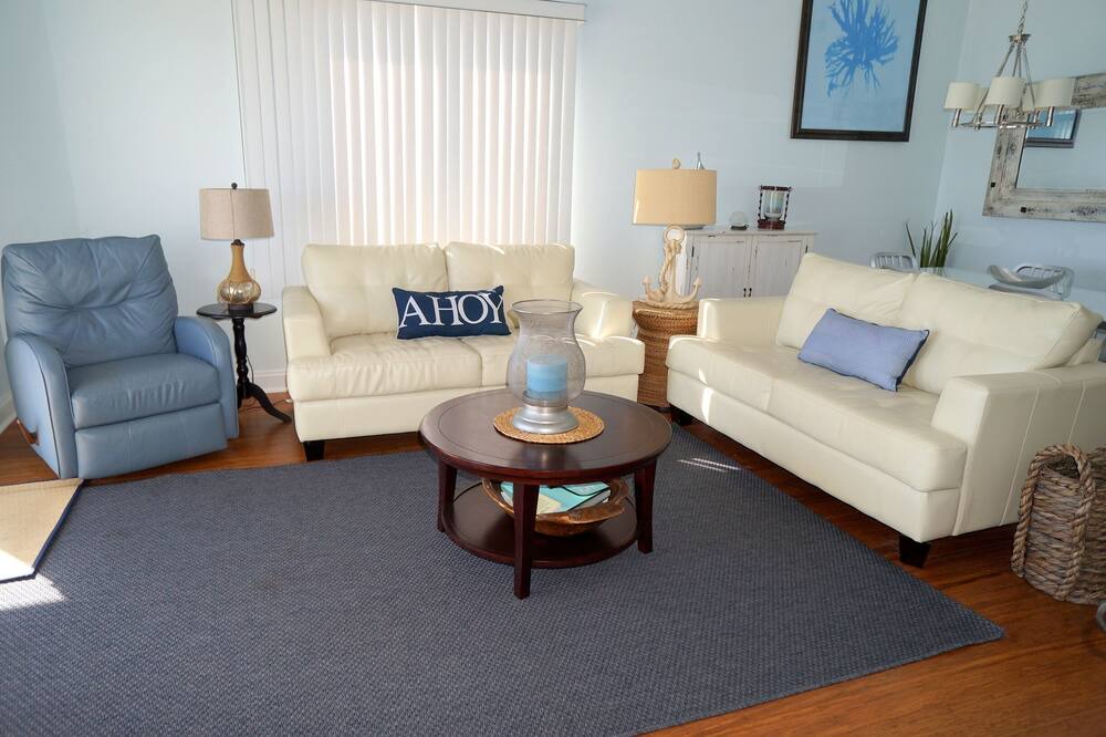 Photo of Livingroom in Sea Isle City