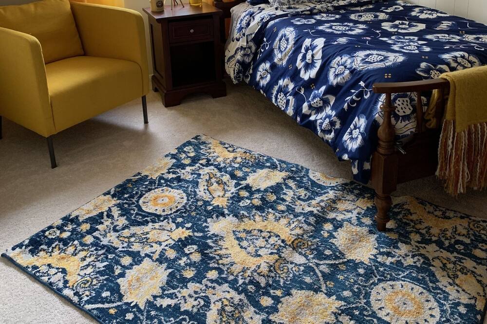 Photo of Bedroom in Issue