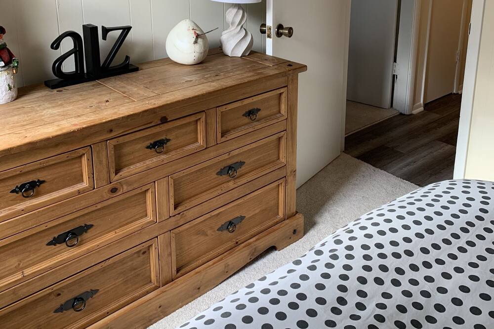 Photo of Bedroom in Issue