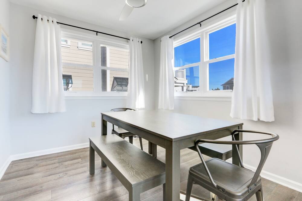 Photo of Kitchen in Townsend's Inlet