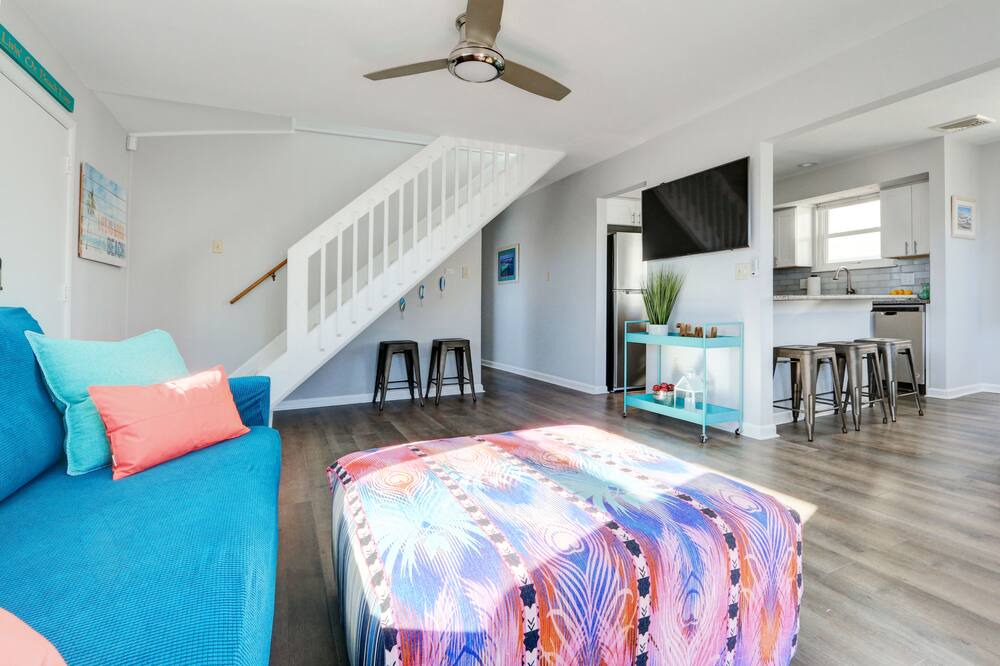 Photo of Bedroom in Townsend's Inlet