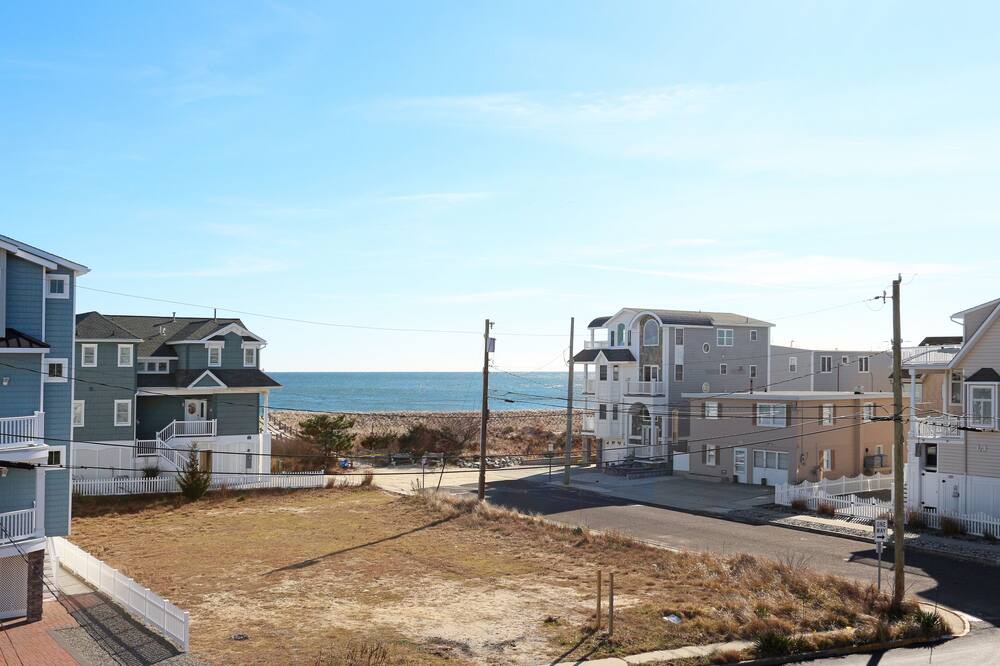 Photo of Others in Townsend's Inlet