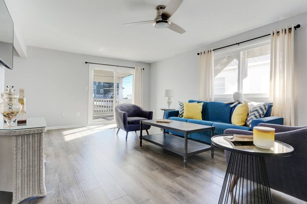 Photo of Bedroom in Townsend's Inlet