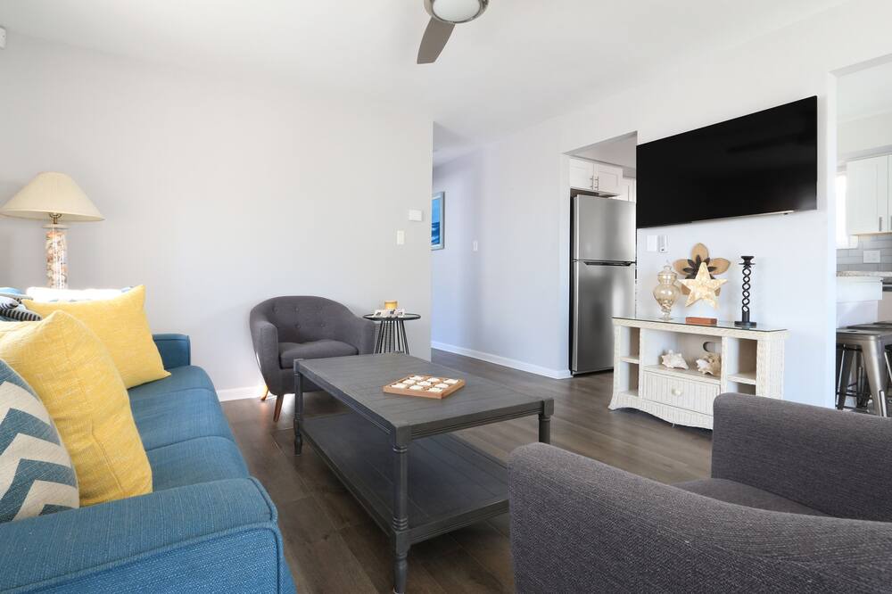 Photo of Livingroom in Townsend's Inlet
