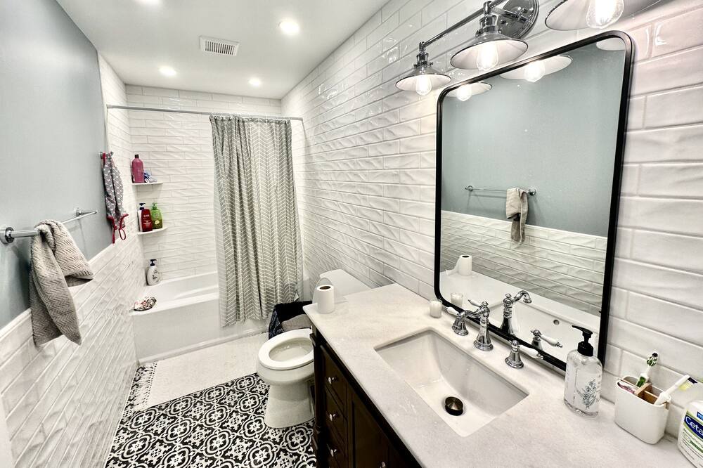 Photo of Bathroom in Sea Isle City
