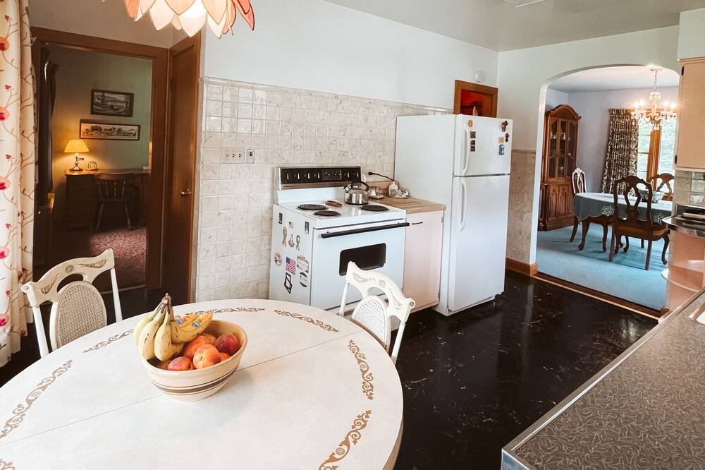 Photo of Kitchen in Paxinos