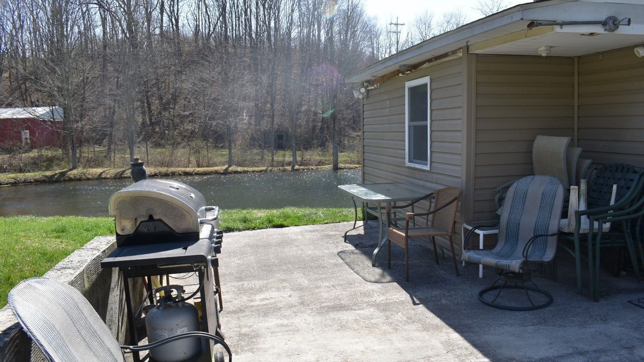 Photo of Outdoor in James Creek