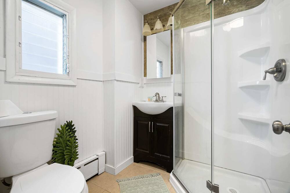 Photo of Bathroom in Ventnor City