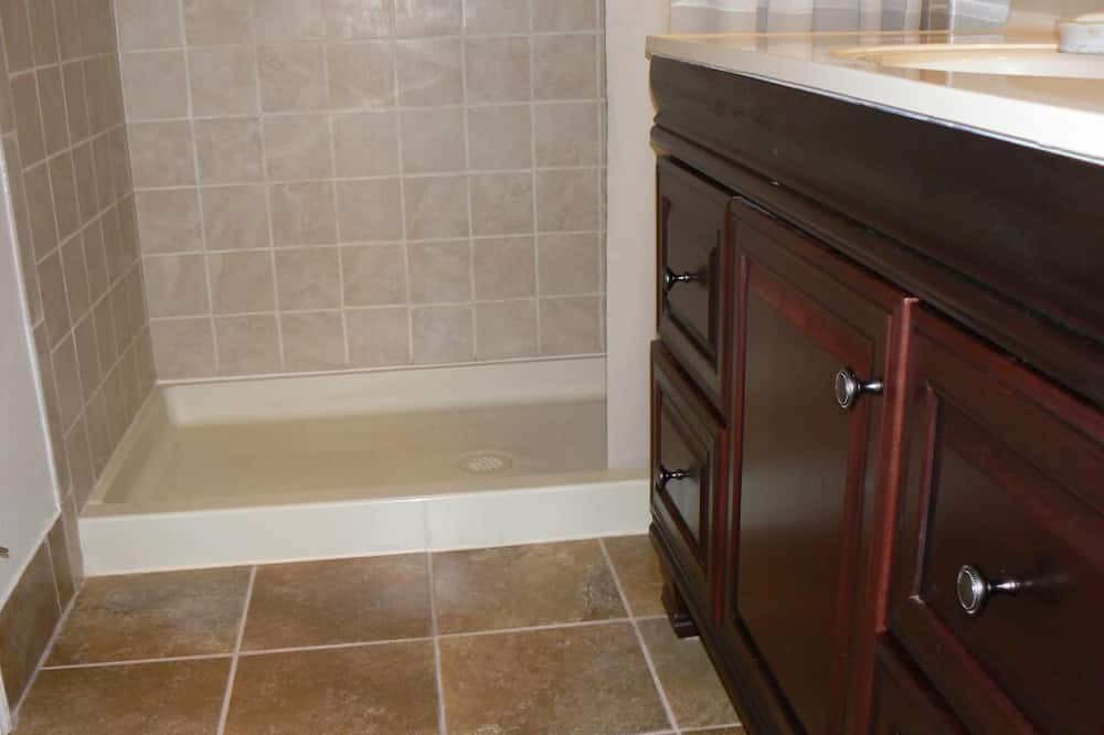Photo of Bathroom in Pluckemin