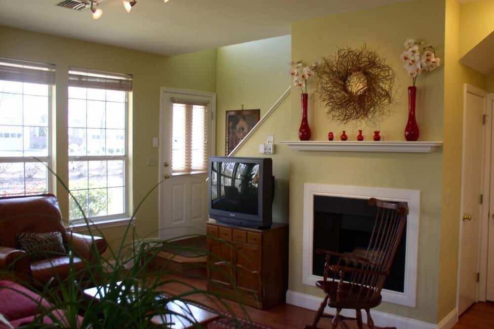 Photo of Livingroom in Pluckemin