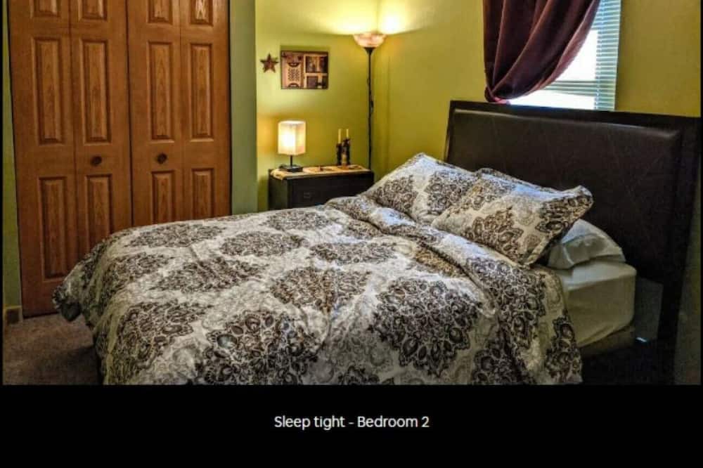 Photo of Bedroom in Seanor