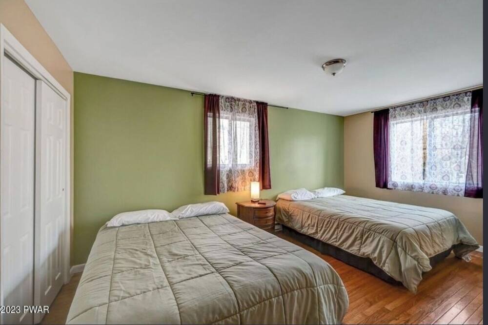 Photo of Bedroom in Lackawaxen