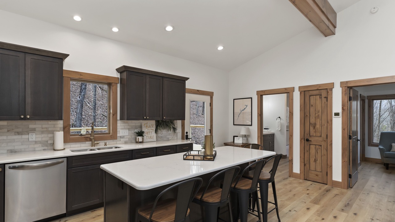 Photo of Kitchen in James Creek