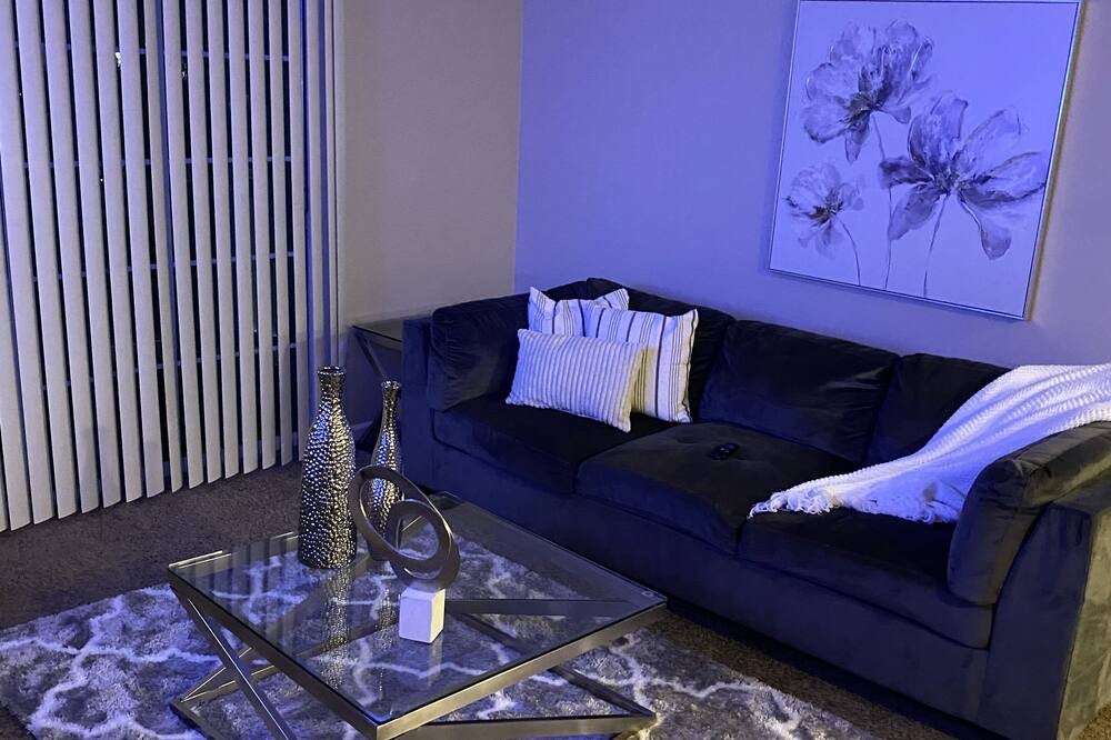 Photo of Livingroom in Easton