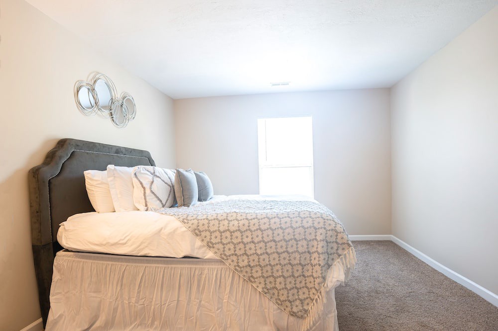Photo of Bedroom in Easton
