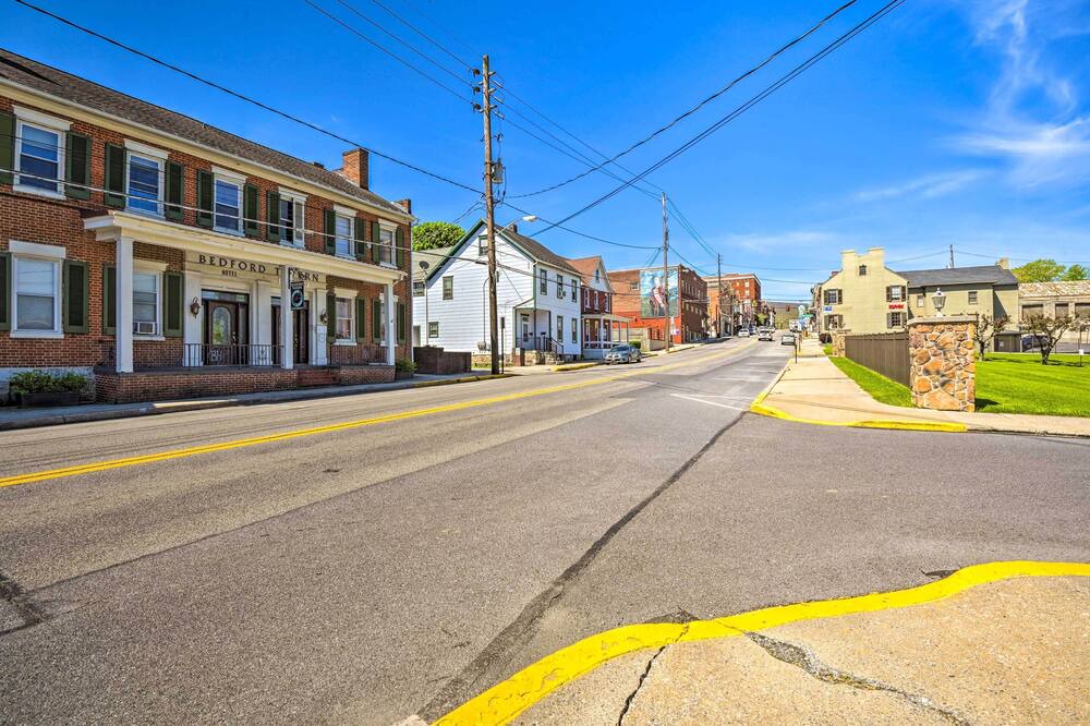 Photo of Others in Historic Downtown Bedford