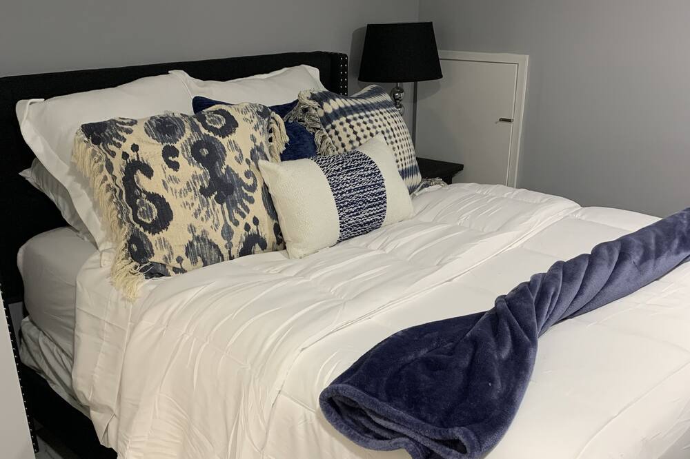 Photo of Bedroom in Pen Lucy