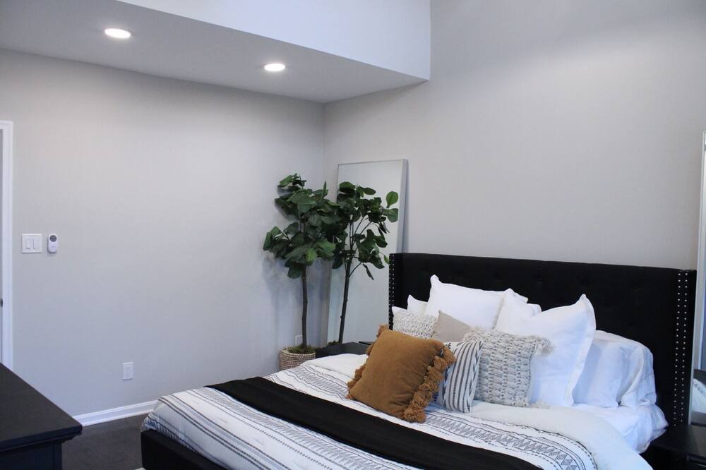 Photo of Bedroom in Pen Lucy