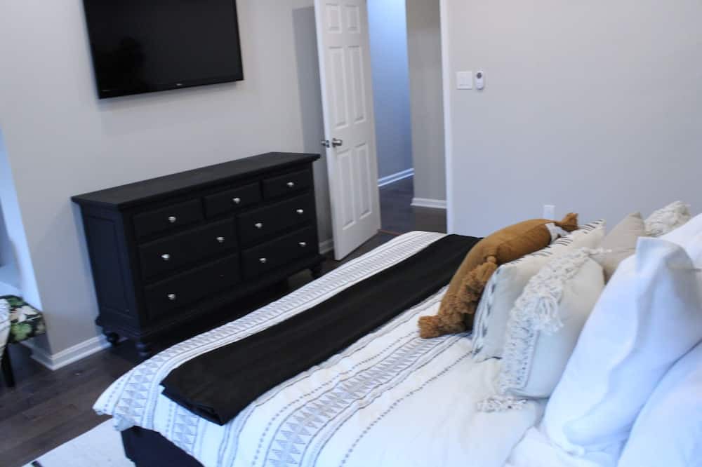 Photo of Bedroom in Pen Lucy