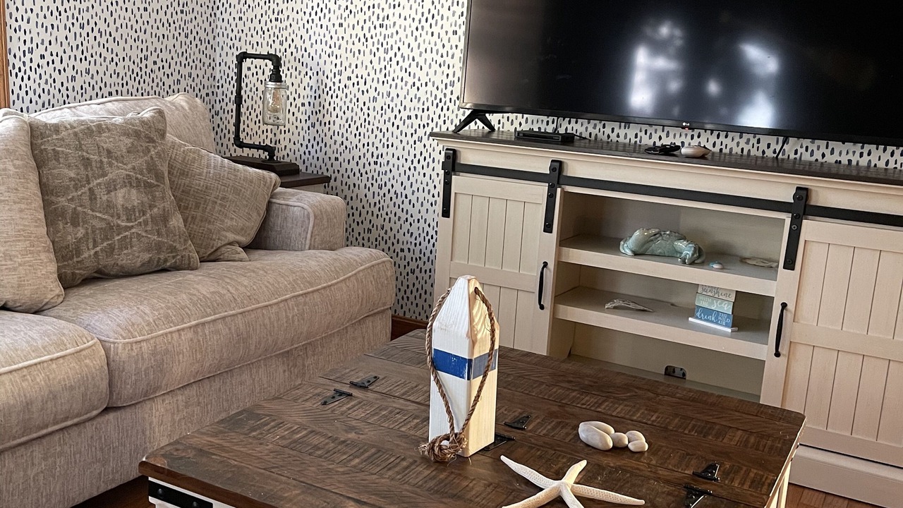 Photo of Livingroom in Treasure Lake