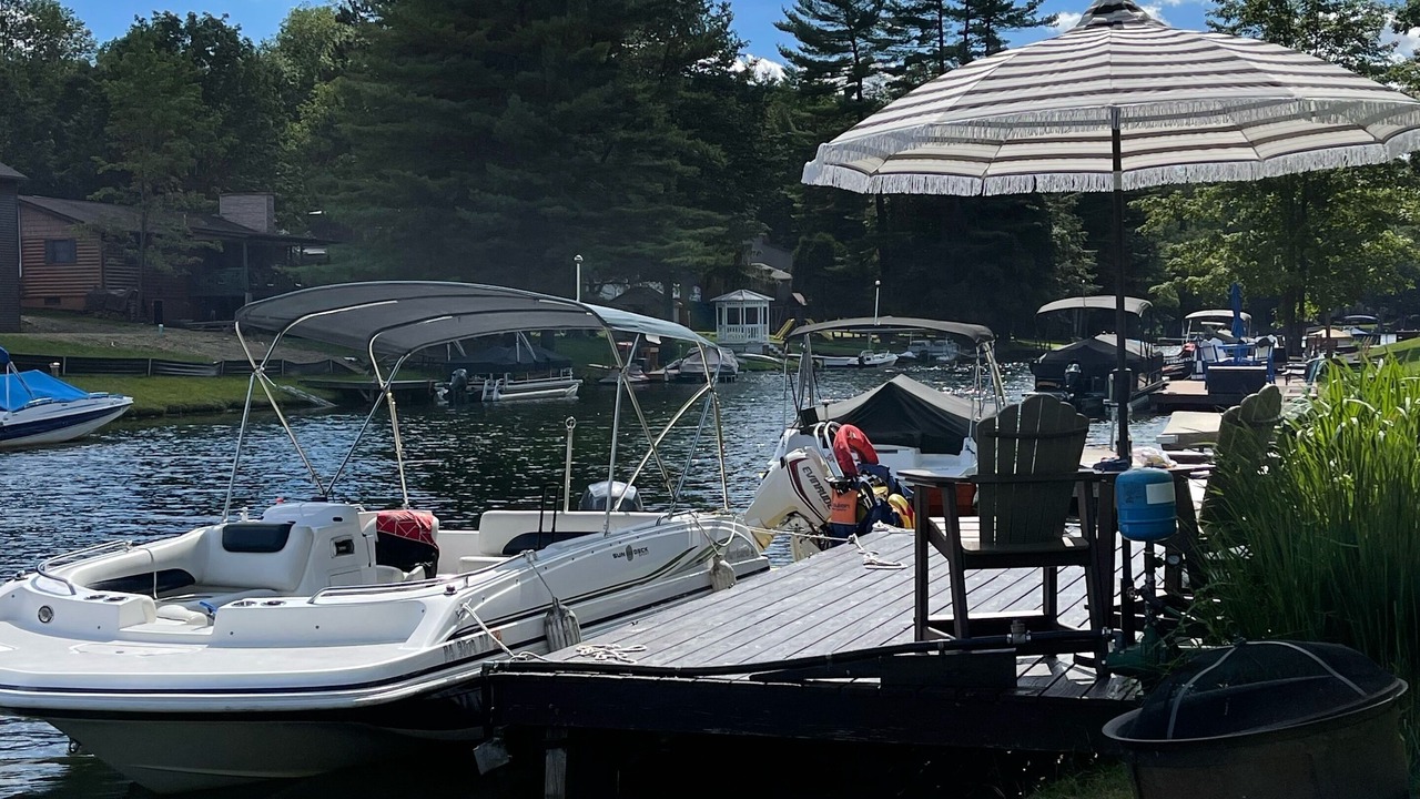 Photo of Others in Treasure Lake