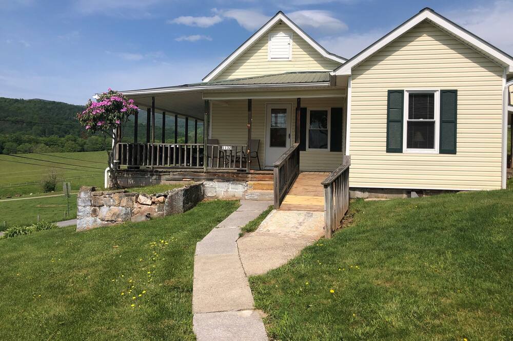Photo of Outdoor in Edray