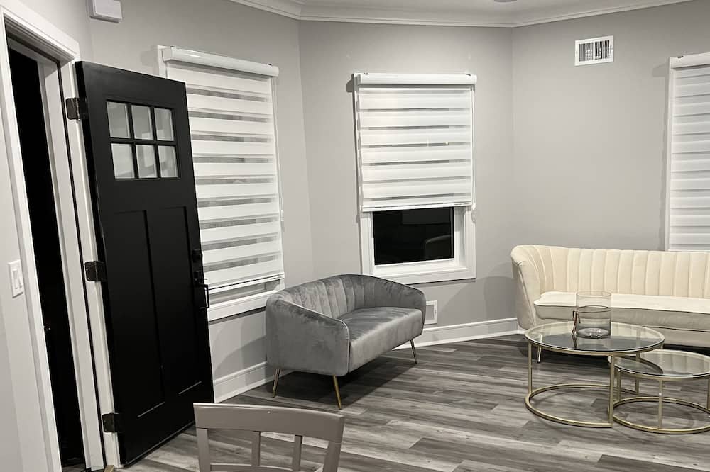 Photo of Livingroom in Westwood