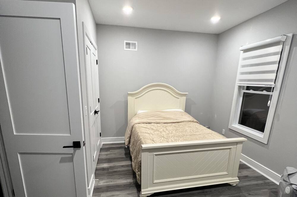 Photo of Bedroom in Westwood