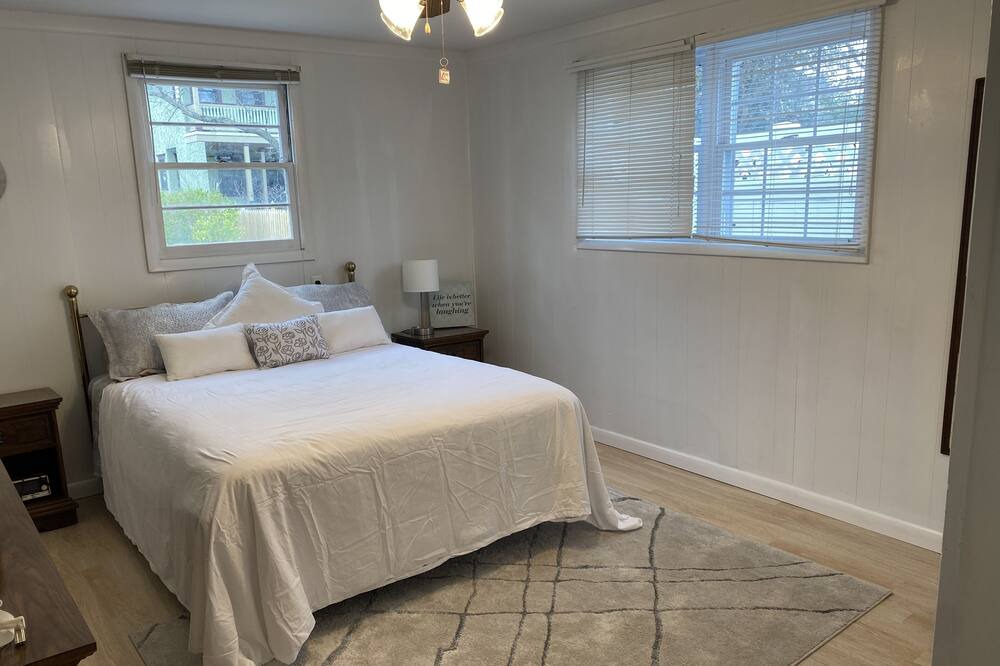 Photo of Bedroom in Bradley Beach