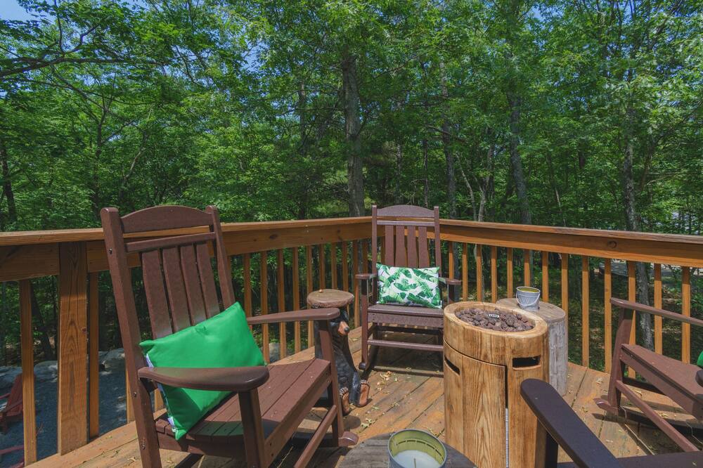 Photo of Patio Balcony in Rowland