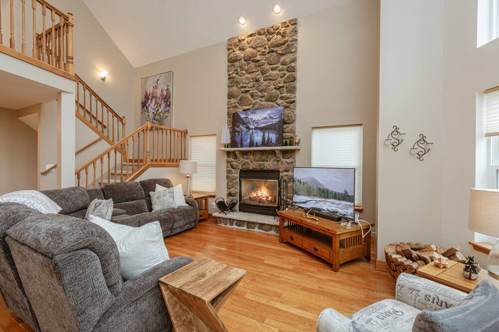 Photo of Livingroom in Rowland
