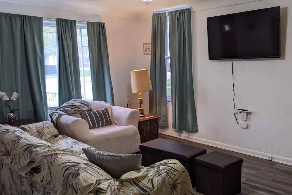 Photo of Livingroom in Dundee
