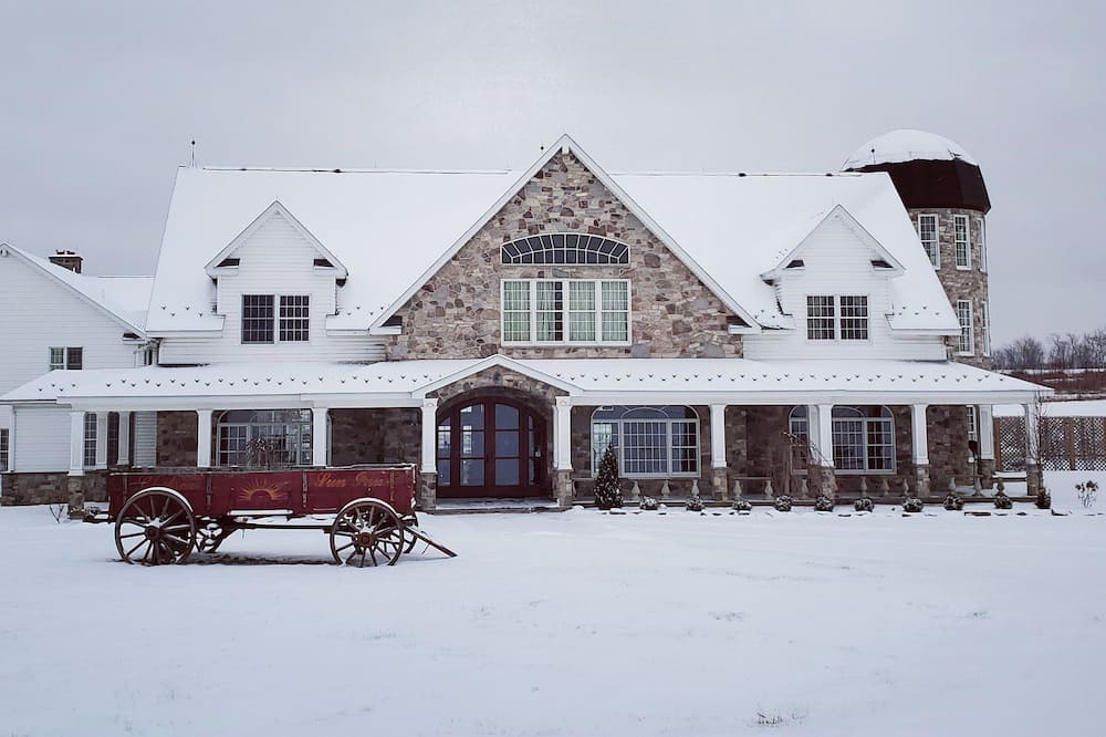 Photo of Outdoor in Mt. Bethel