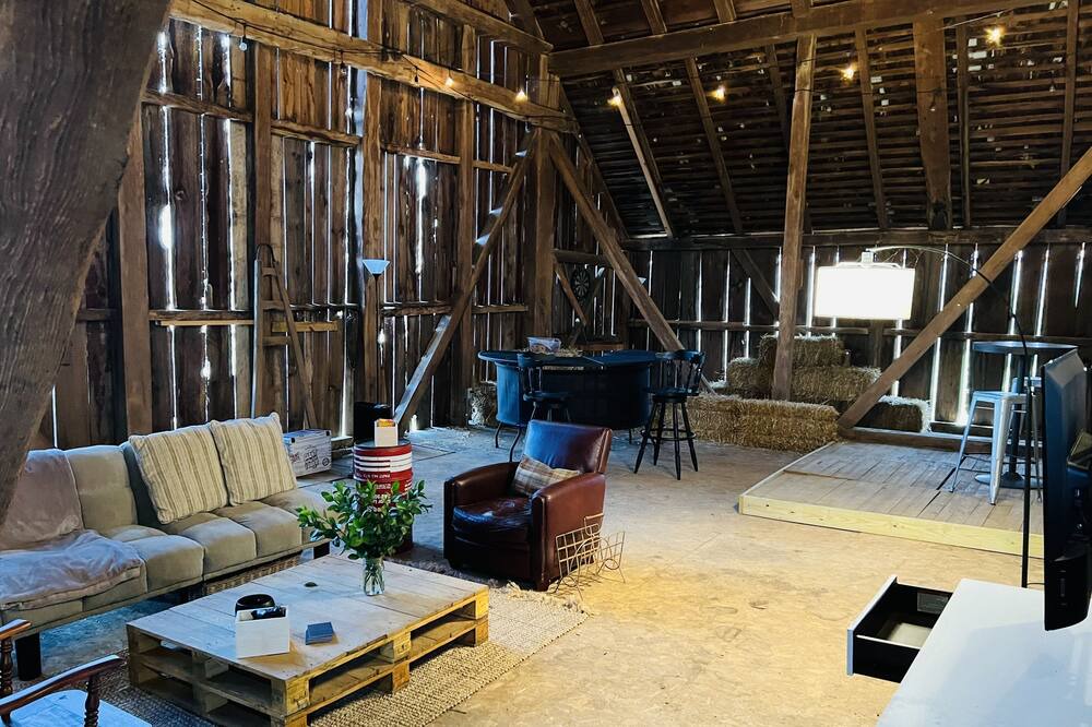 Photo of Livingroom in Keedysville