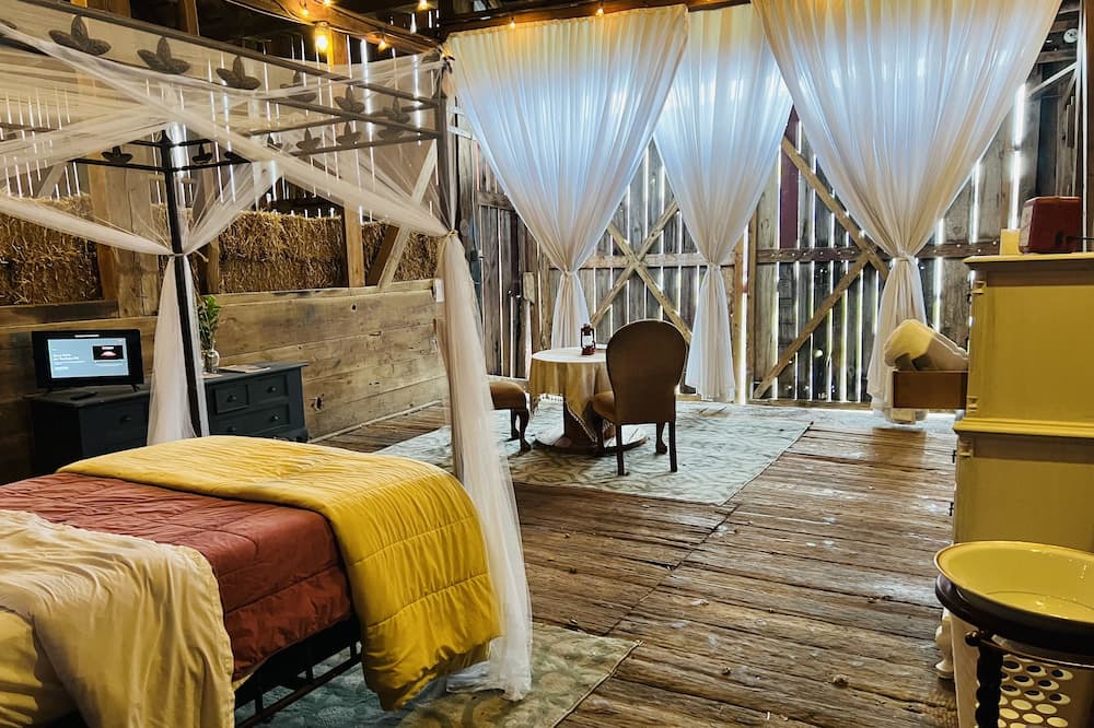 Photo of Bedroom in Keedysville