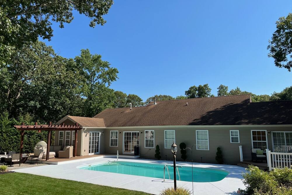 Photo of Outdoor in Green Creek